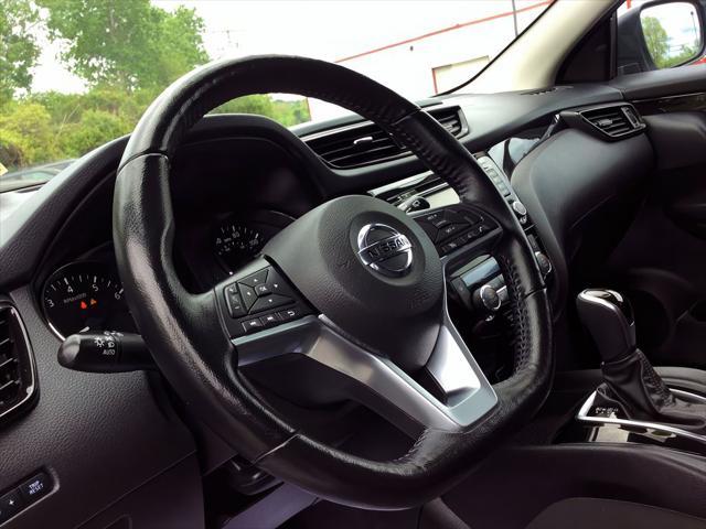 used 2021 Nissan Rogue Sport car, priced at $23,499