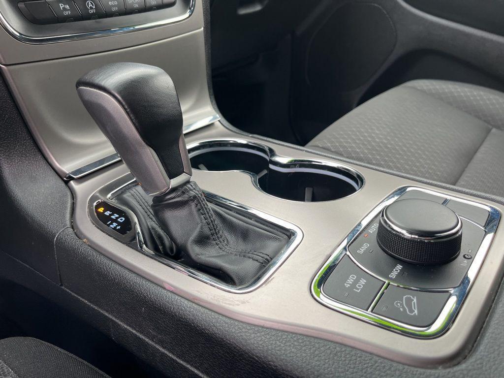 used 2021 Jeep Grand Cherokee car, priced at $24,554