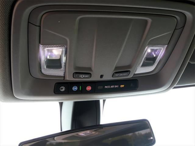used 2022 Chevrolet Silverado 1500 car, priced at $32,933