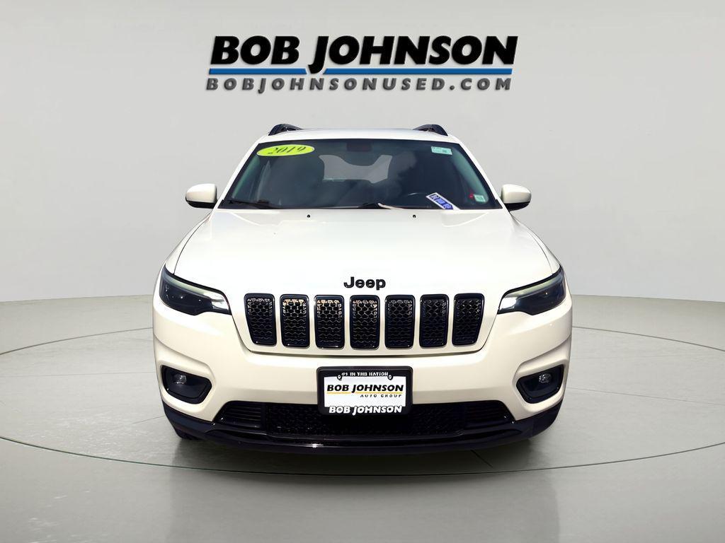 used 2019 Jeep Cherokee car, priced at $15,351