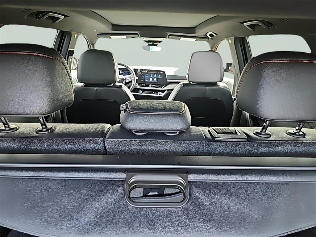 used 2025 Chevrolet Equinox car, priced at $33,706