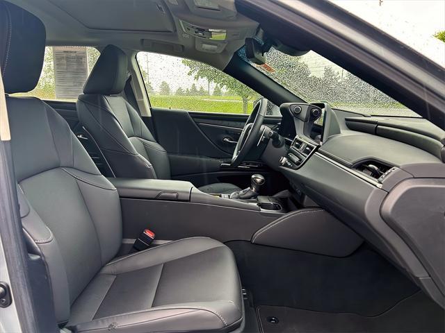 used 2024 Lexus ES 350 car, priced at $42,905
