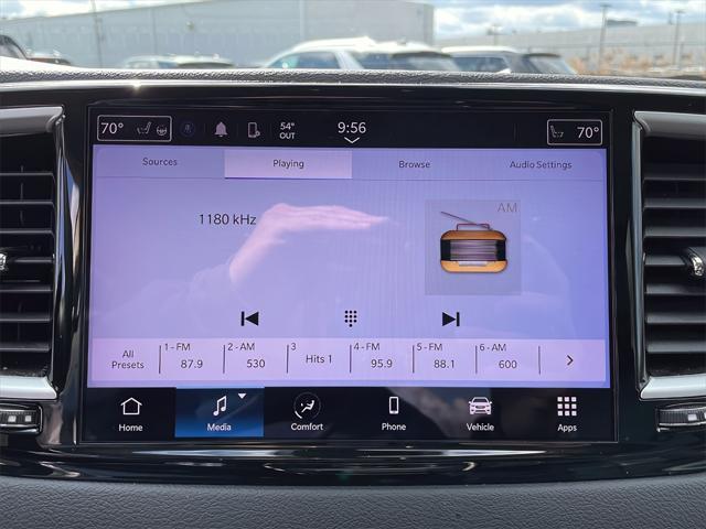 used 2023 Chrysler Pacifica car, priced at $24,995