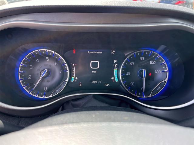 used 2023 Chrysler Pacifica car, priced at $24,995