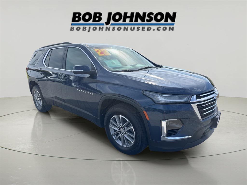 used 2023 Chevrolet Traverse car, priced at $31,888
