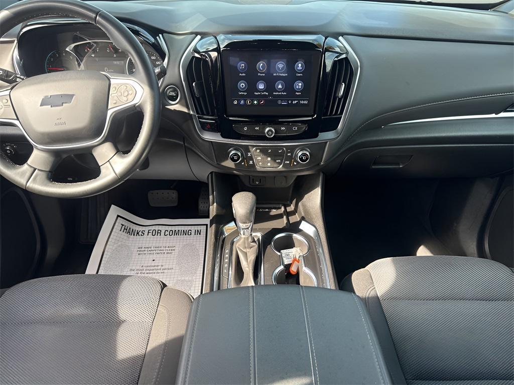 used 2023 Chevrolet Traverse car, priced at $31,888