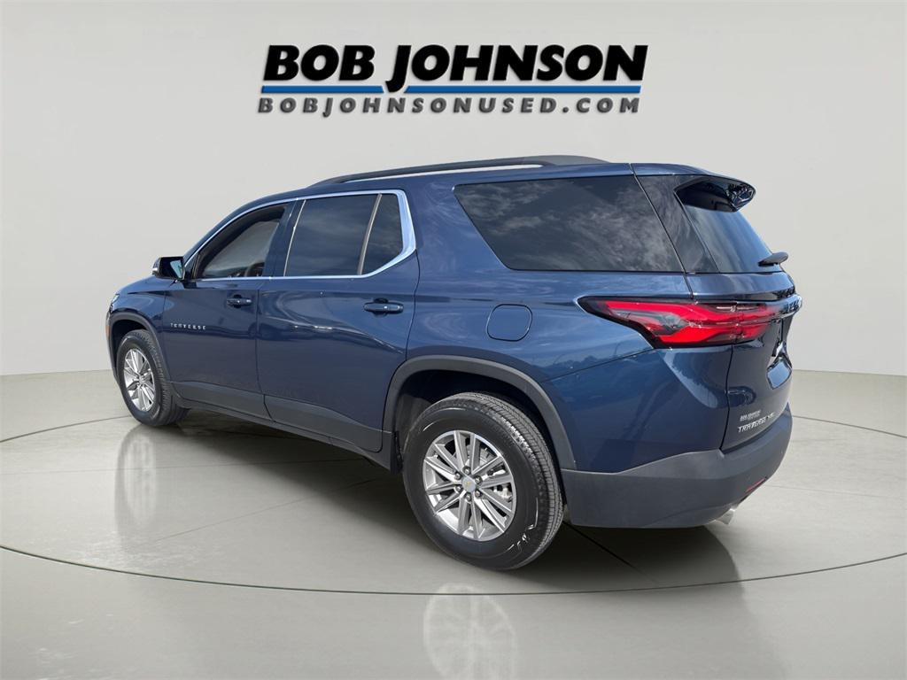 used 2023 Chevrolet Traverse car, priced at $31,888