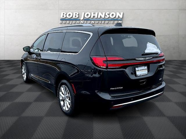 used 2021 Chrysler Pacifica car, priced at $29,995