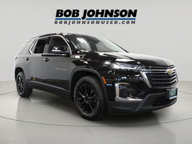 used 2023 Chevrolet Traverse car, priced at $33,800