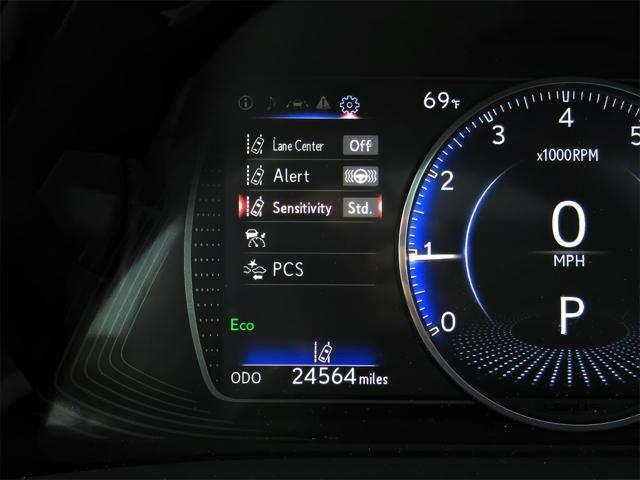 used 2022 Lexus ES 350 car, priced at $35,366