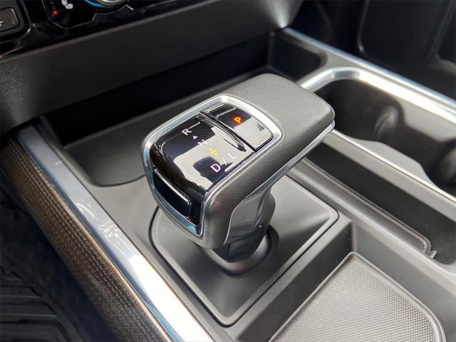 used 2022 Chevrolet Silverado 1500 car, priced at $45,984