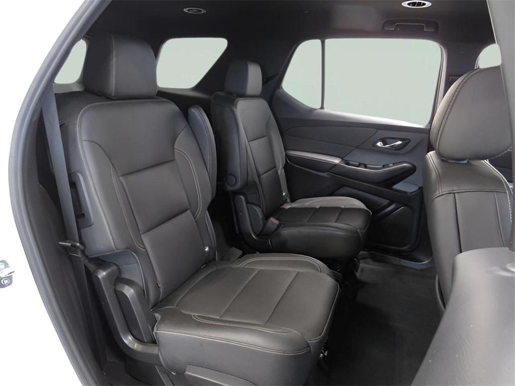 used 2023 Chevrolet Traverse car, priced at $35,188