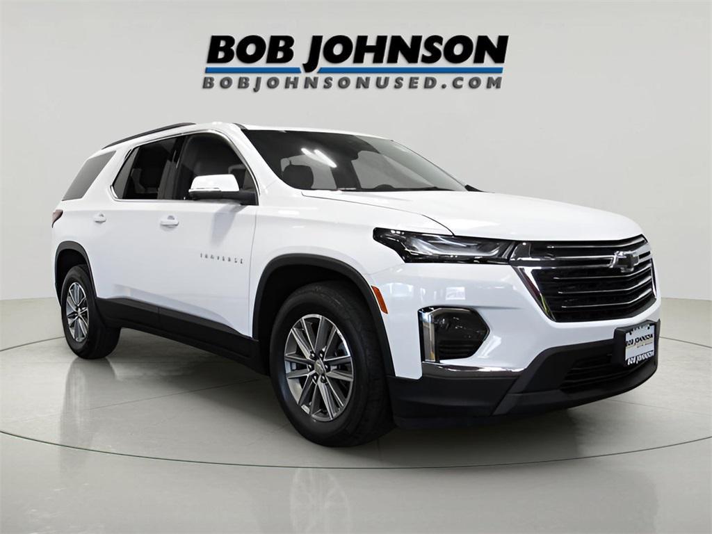 used 2023 Chevrolet Traverse car, priced at $35,564
