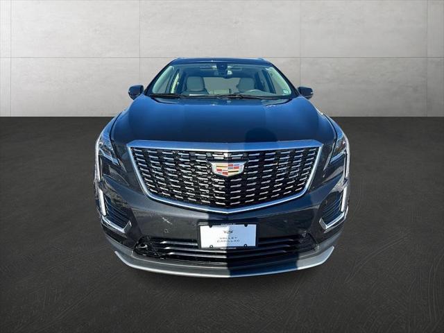 used 2020 Cadillac XT5 car, priced at $23,943