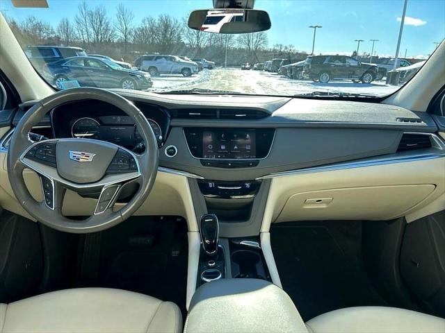 used 2020 Cadillac XT5 car, priced at $23,943