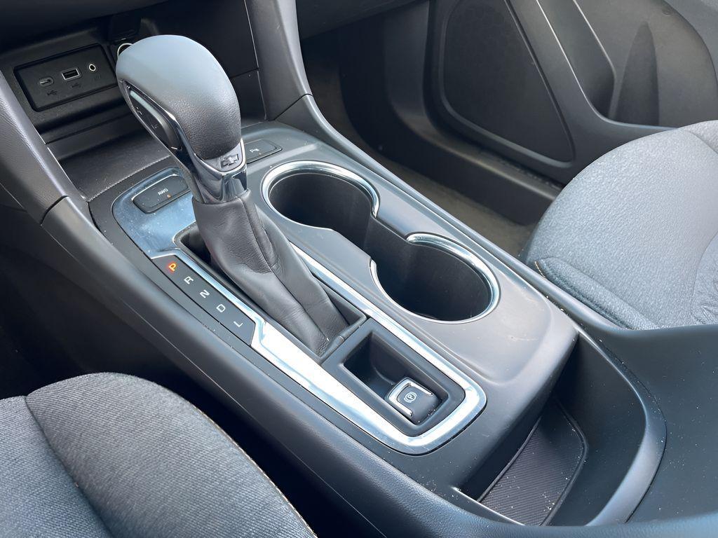 used 2024 Chevrolet Equinox car, priced at $23,334