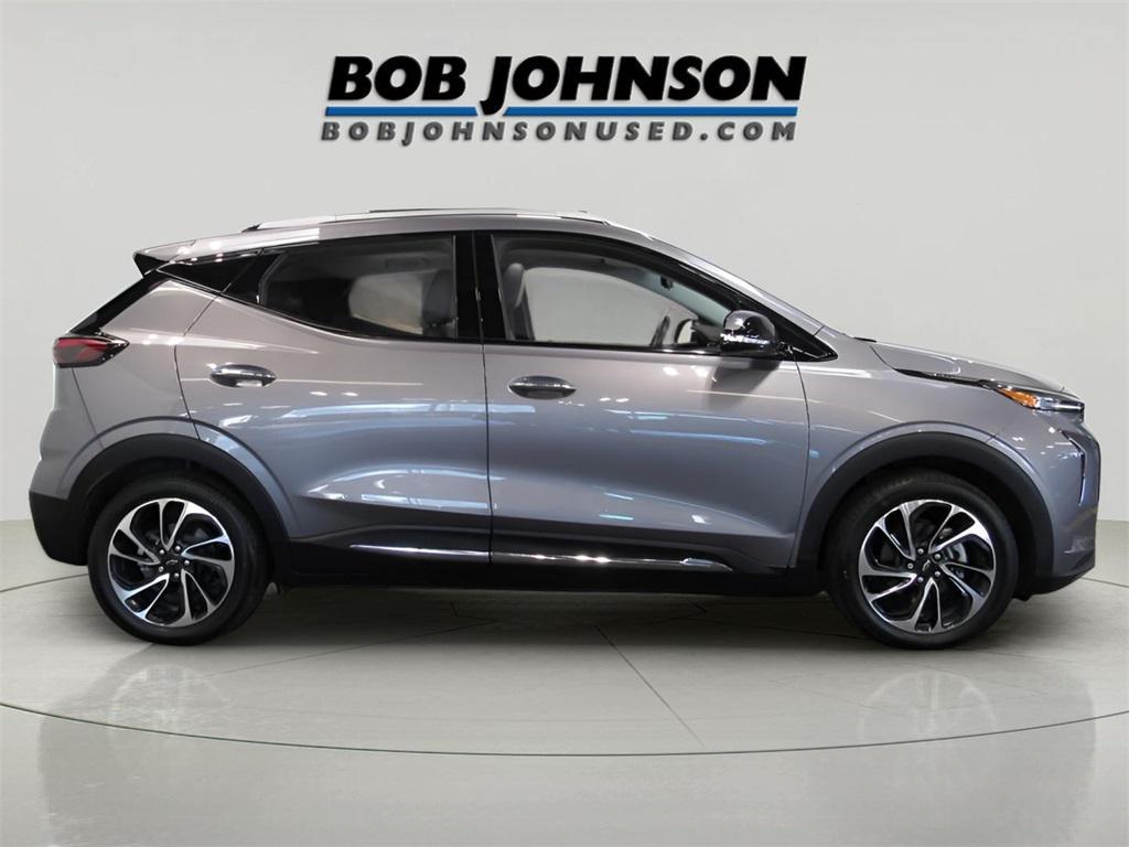 used 2023 Chevrolet Bolt EUV car, priced at $21,900