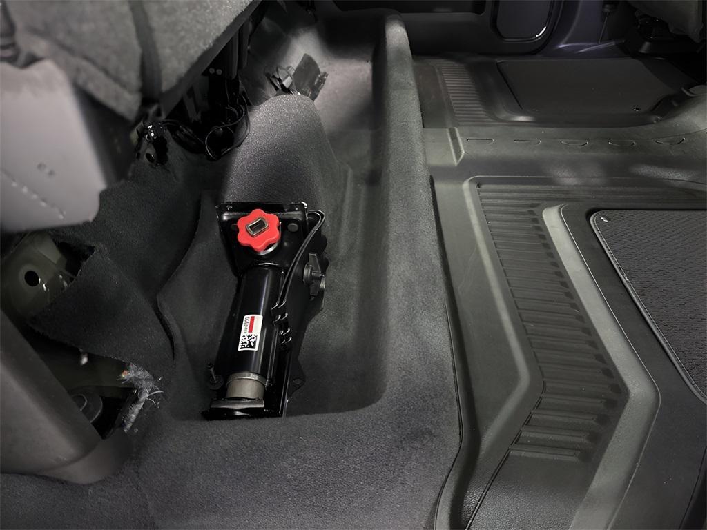 used 2024 GMC Sierra 1500 car, priced at $58,000
