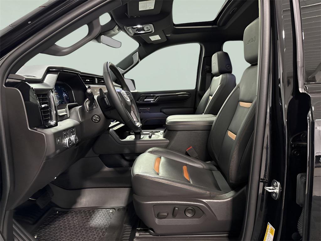 used 2024 GMC Sierra 1500 car, priced at $58,000