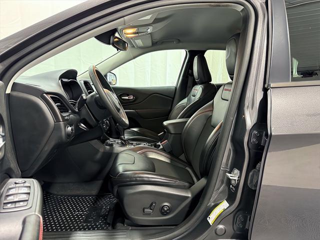 used 2021 Jeep Cherokee car, priced at $25,600