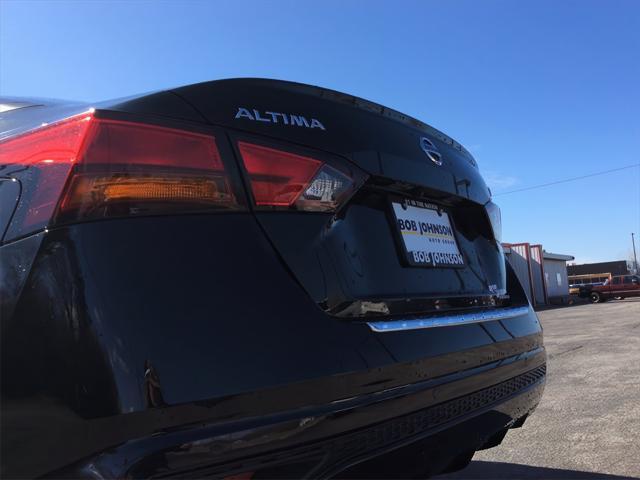 used 2022 Nissan Altima car, priced at $21,599