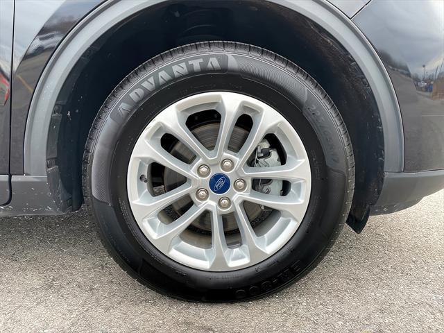 used 2022 Ford Escape car, priced at $18,995