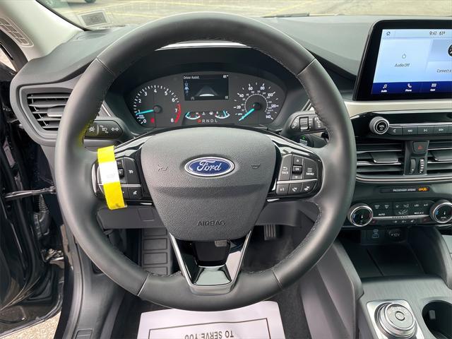 used 2022 Ford Escape car, priced at $18,995