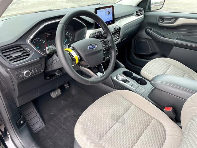 used 2022 Ford Escape car, priced at $18,995