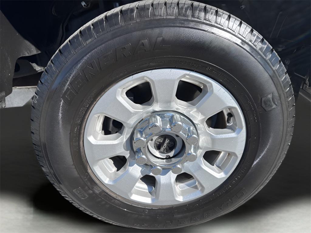 used 2024 Ford F-250 car, priced at $49,888