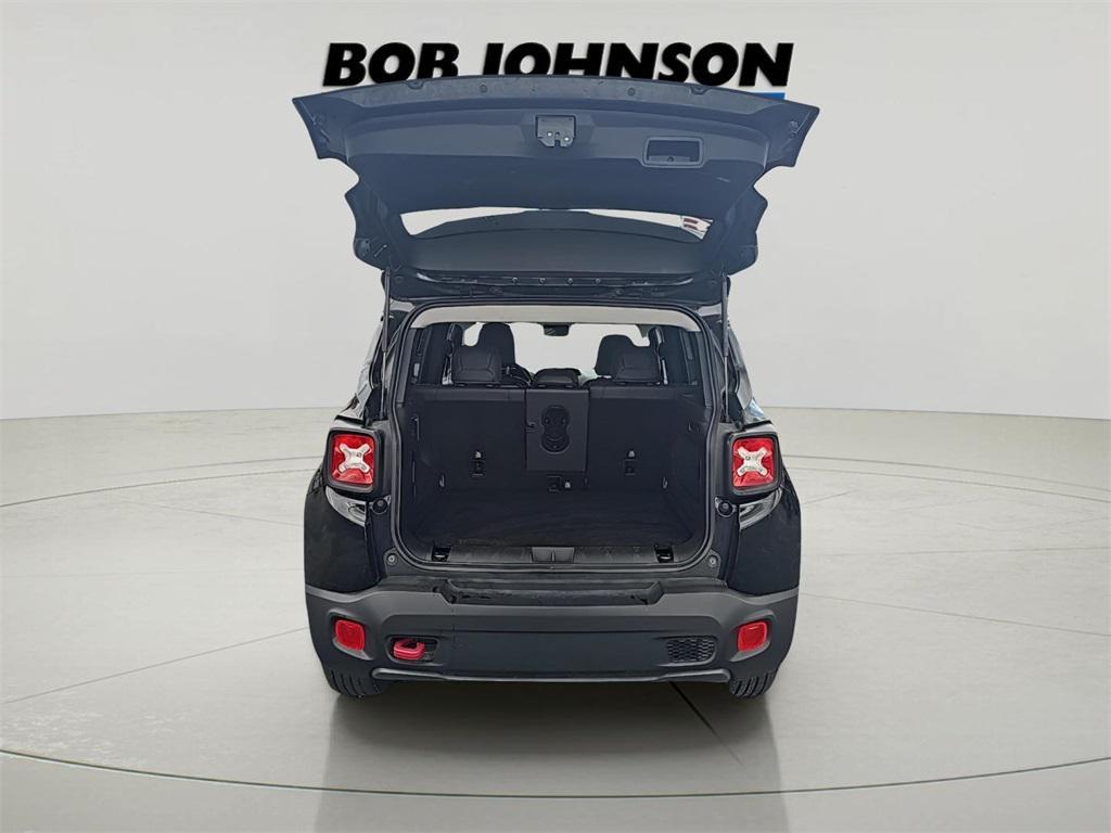 used 2022 Jeep Renegade car, priced at $18,995