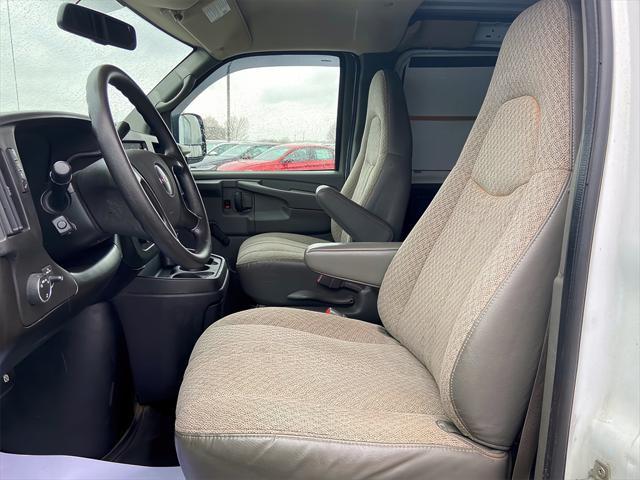 used 2008 GMC Savana 1500 car, priced at $10,253