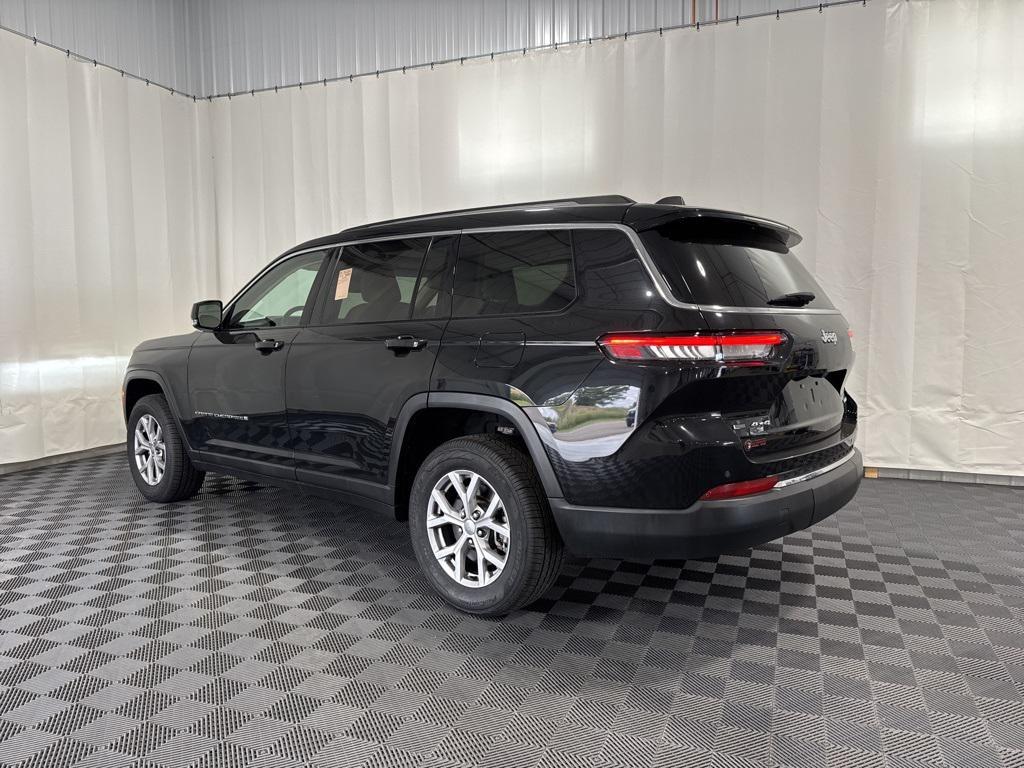 used 2022 Jeep Grand Cherokee L car, priced at $35,770