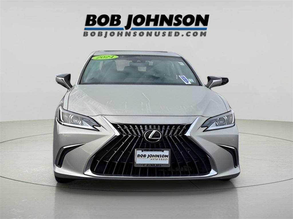 used 2024 Lexus ES 350 car, priced at $37,931