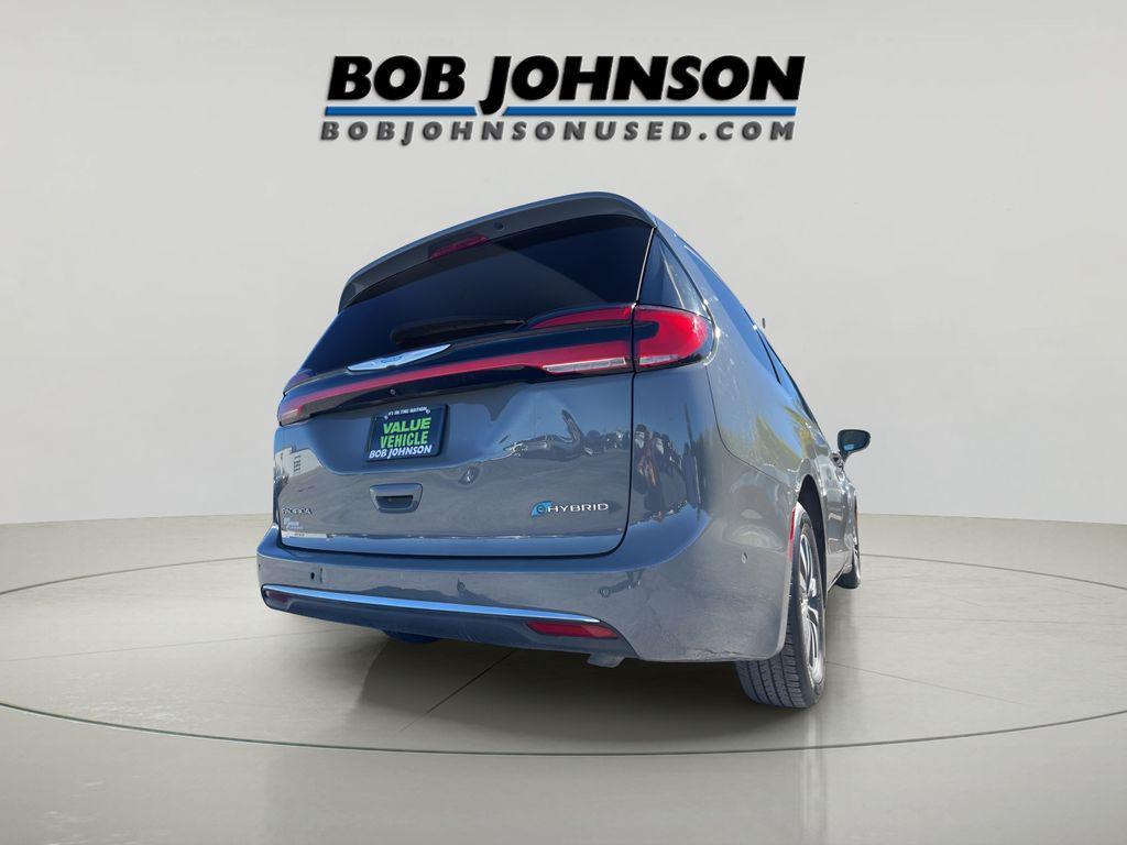used 2021 Chrysler Pacifica Hybrid car, priced at $18,850