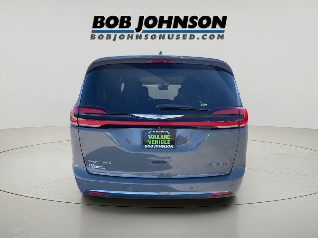 used 2021 Chrysler Pacifica Hybrid car, priced at $18,850