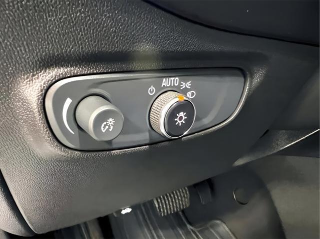 used 2022 Chevrolet Equinox car, priced at $22,500