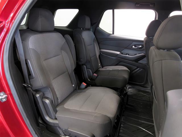 used 2023 Chevrolet Traverse car, priced at $35,991