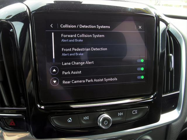 used 2023 Chevrolet Traverse car, priced at $35,991