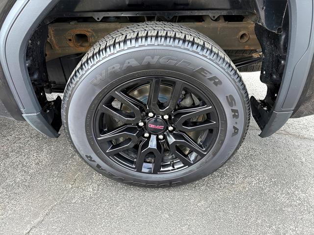 used 2022 GMC Sierra 1500 car, priced at $37,955