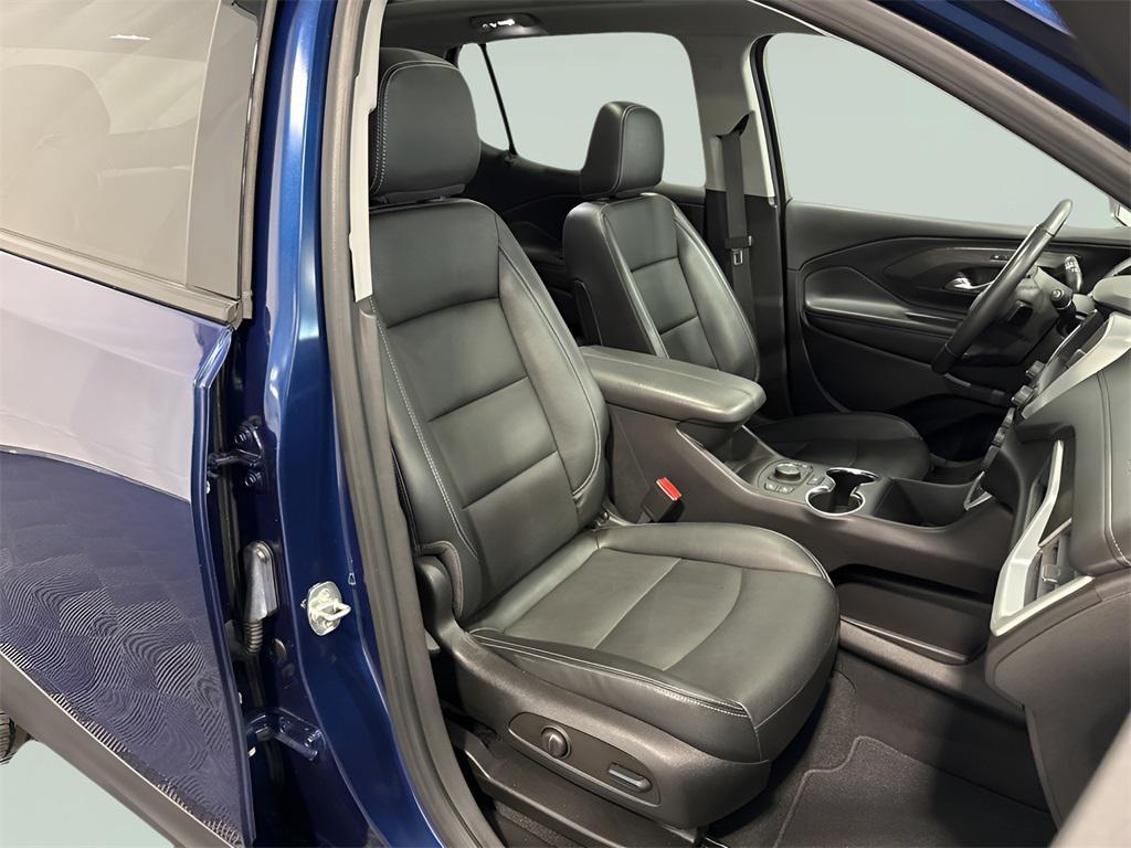 used 2022 GMC Terrain car, priced at $28,066