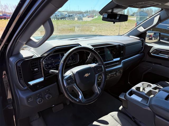 used 2022 Chevrolet Silverado 1500 car, priced at $33,738