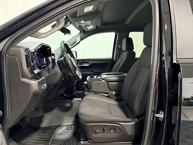 used 2022 Chevrolet Silverado 1500 car, priced at $33,100
