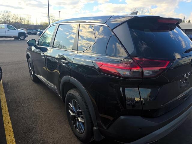 used 2022 Nissan Rogue car, priced at $21,495