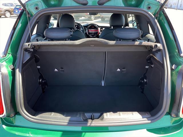 used 2022 MINI Hardtop car, priced at $24,495