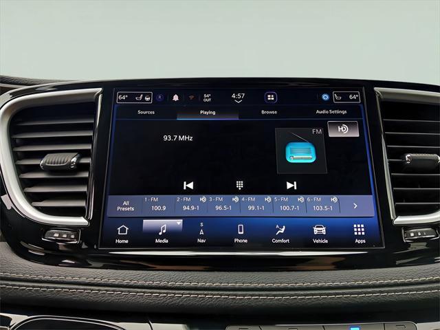 used 2023 Chrysler Pacifica car, priced at $26,297