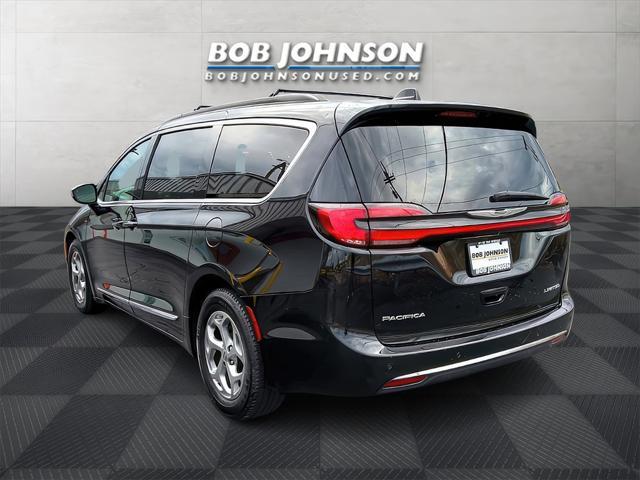 used 2023 Chrysler Pacifica car, priced at $29,995