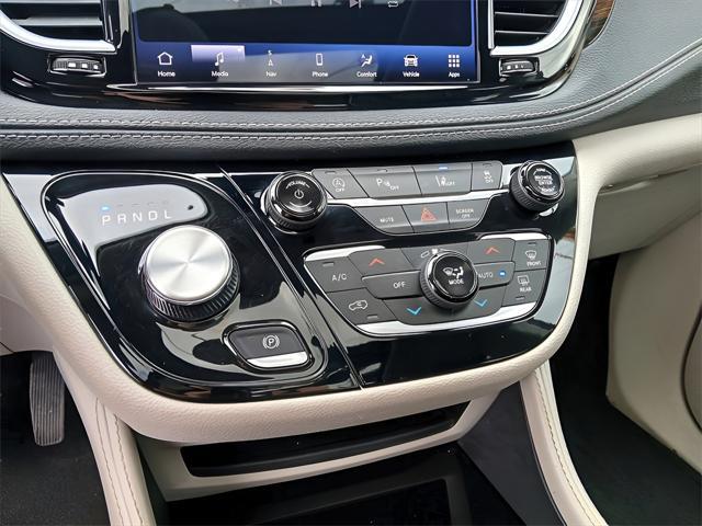 used 2023 Chrysler Pacifica car, priced at $26,297