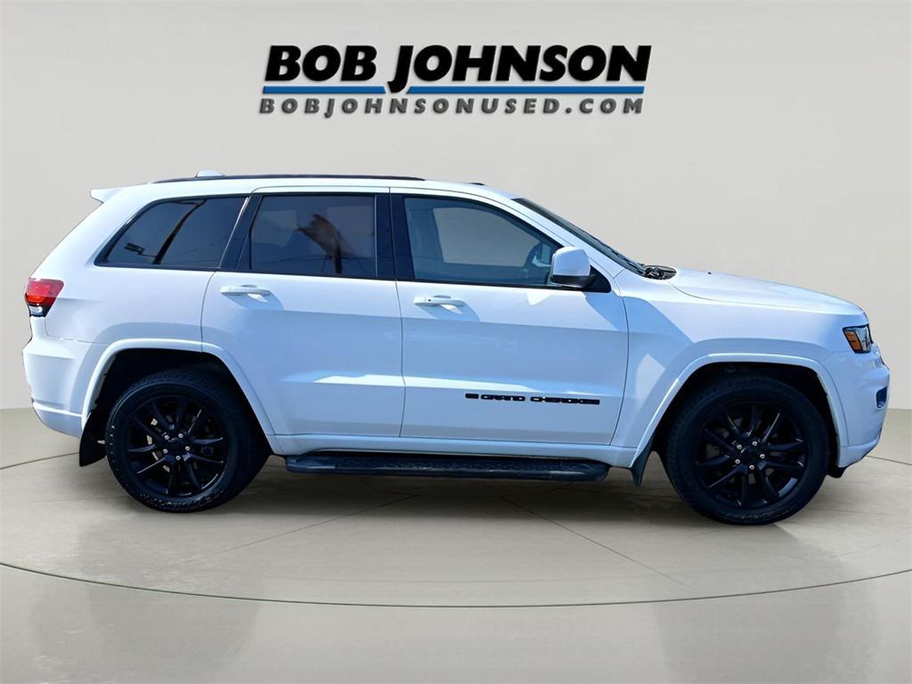 used 2022 Jeep Grand Cherokee car, priced at $27,997