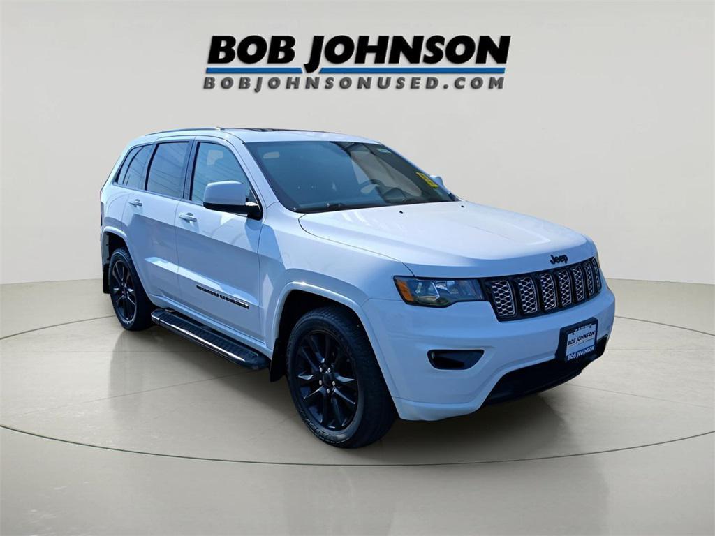 used 2022 Jeep Grand Cherokee car, priced at $27,997