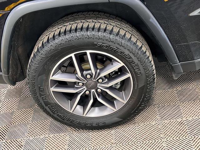 used 2021 Jeep Grand Cherokee car, priced at $25,000
